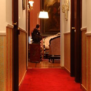 Residenza Frattina